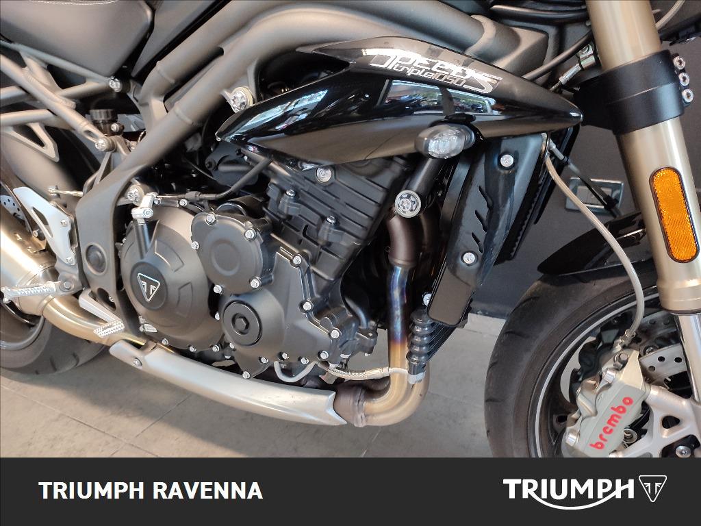 TRIUMPH Speed Triple 1050 S Abs