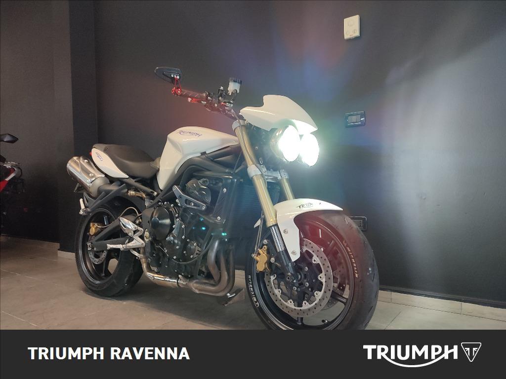 TRIUMPH Street Triple 675 