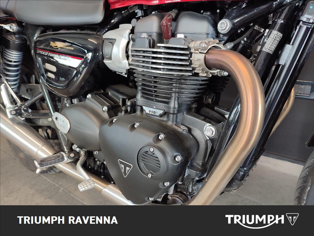 TRIUMPH Speed Twin 900 Chrome Edition Abs