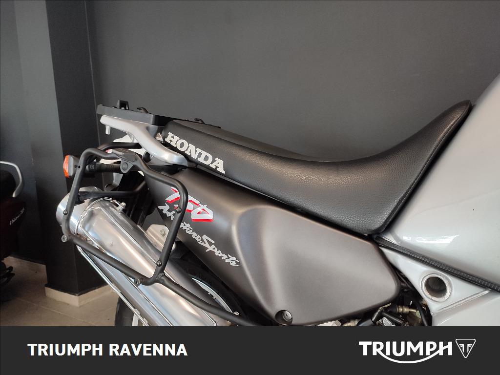 HONDA Africa Twin 750 XRV R