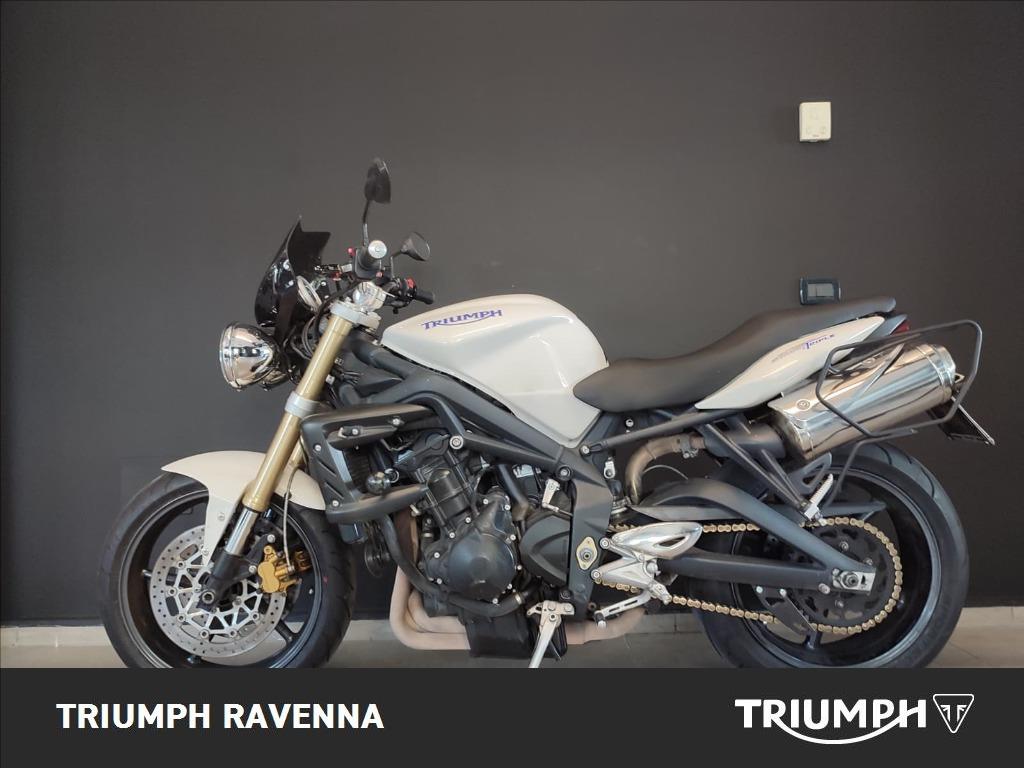 TRIUMPH Street Triple 675 