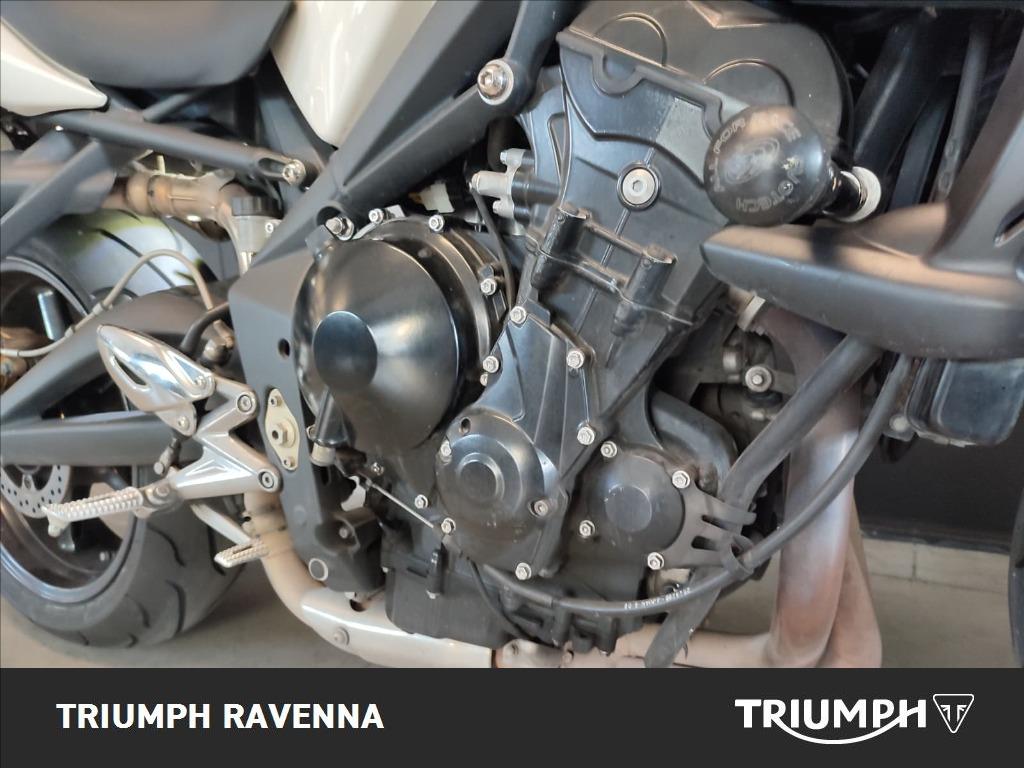 TRIUMPH Street Triple 675 