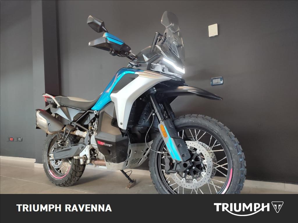CFMOTO MT X 800 Abs