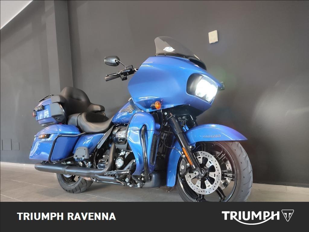 HARLEY DAVIDSON Road Glide 114 1868 Limited black finish Color