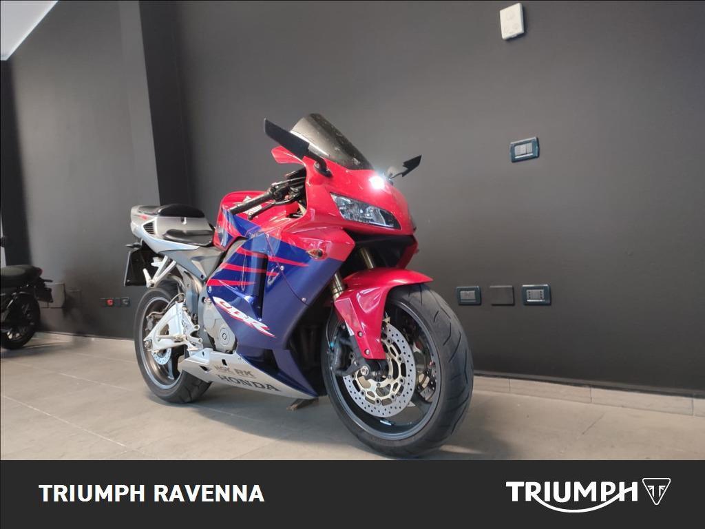 HONDA CBR 600 RR 