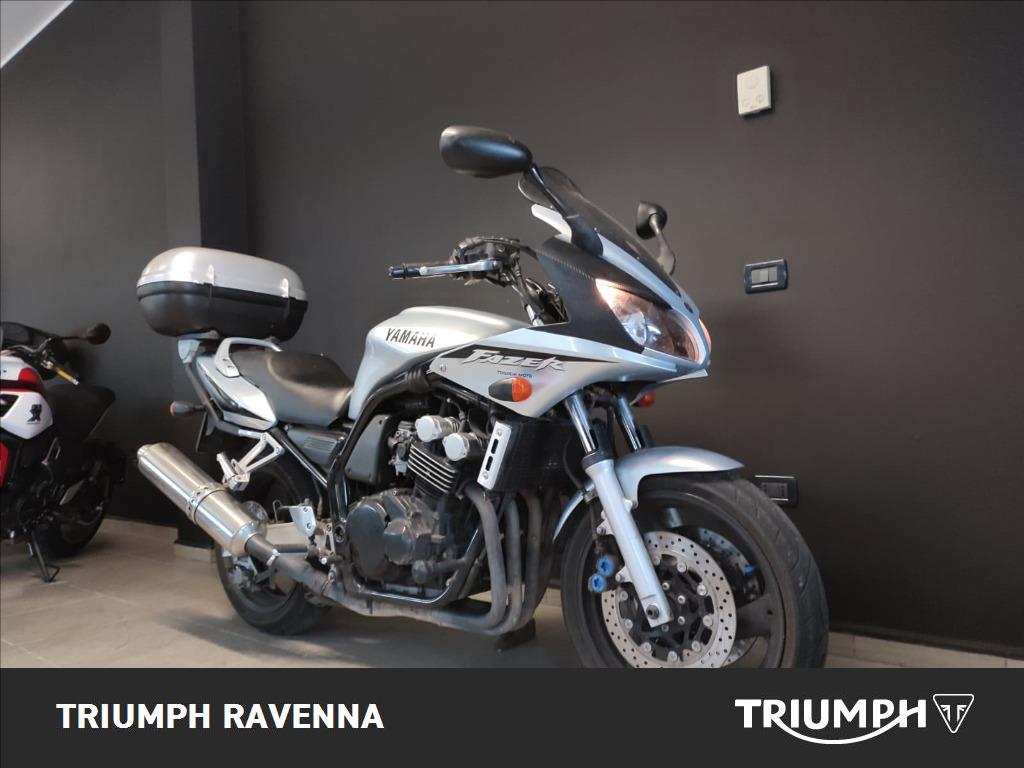 YAMAHA FZ6 600 Fazer 