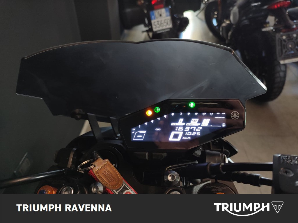 YAMAHA MT-09 850 SP Abs