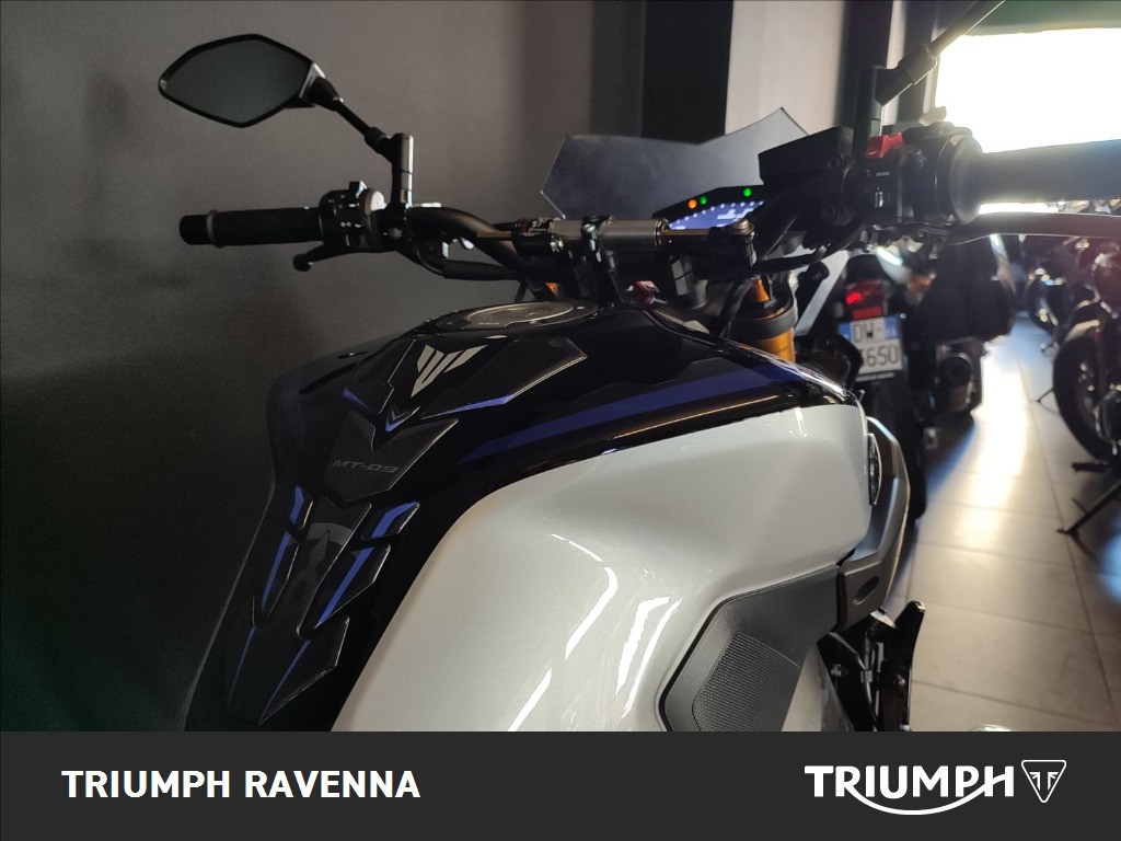 YAMAHA MT-09 850 SP Abs
