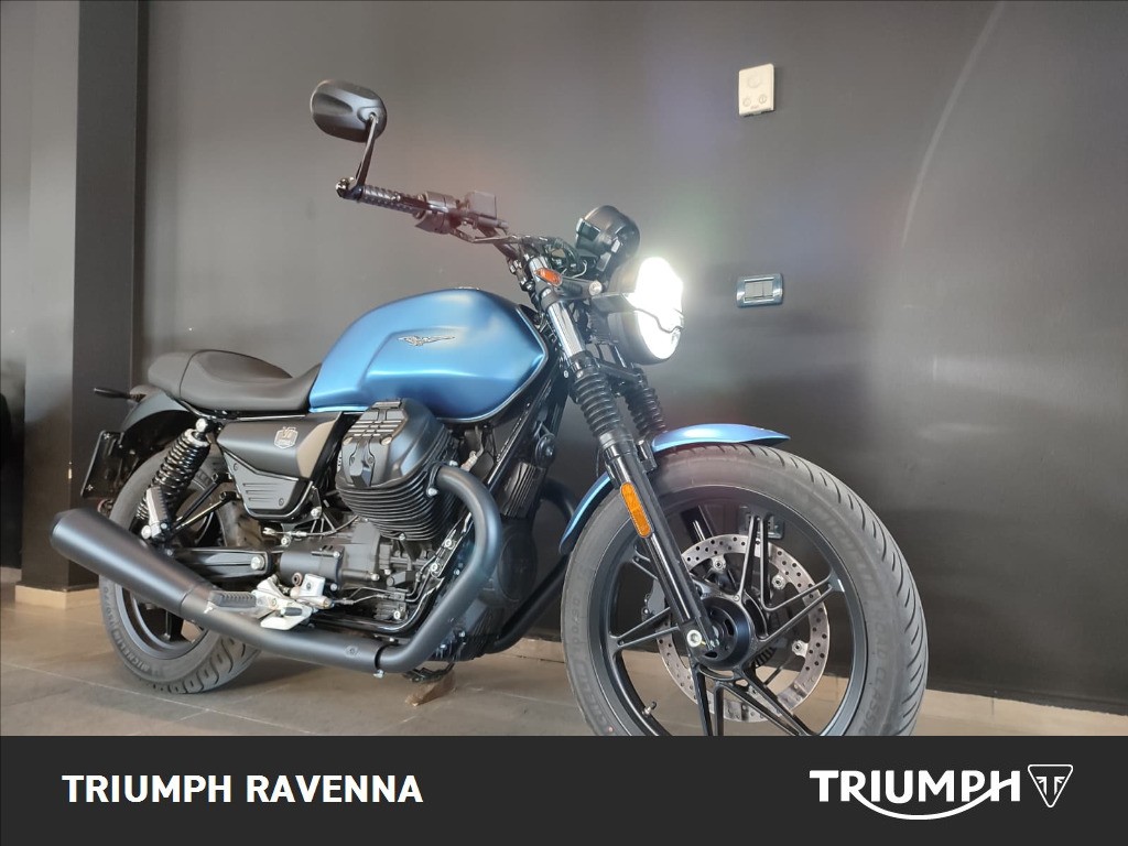 MOTO GUZZI V7 850 Stone Abs