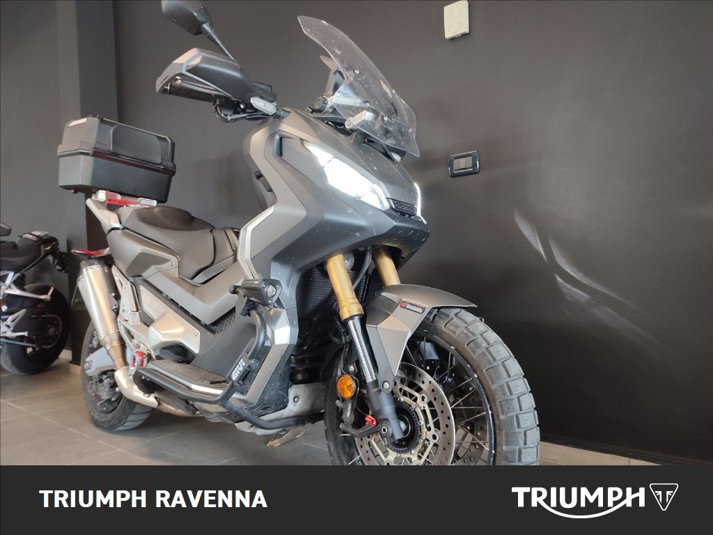 HONDA X-ADV 750 DCT Abs