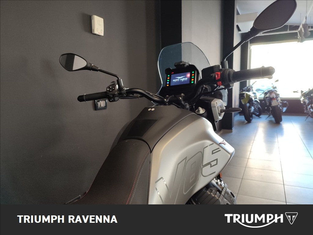 MOTO GUZZI V85 Strada Abs