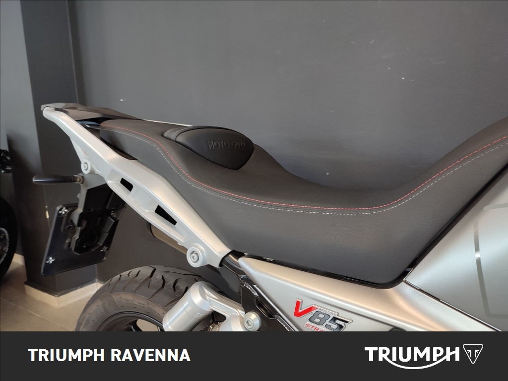 MOTO GUZZI V85 Strada Abs