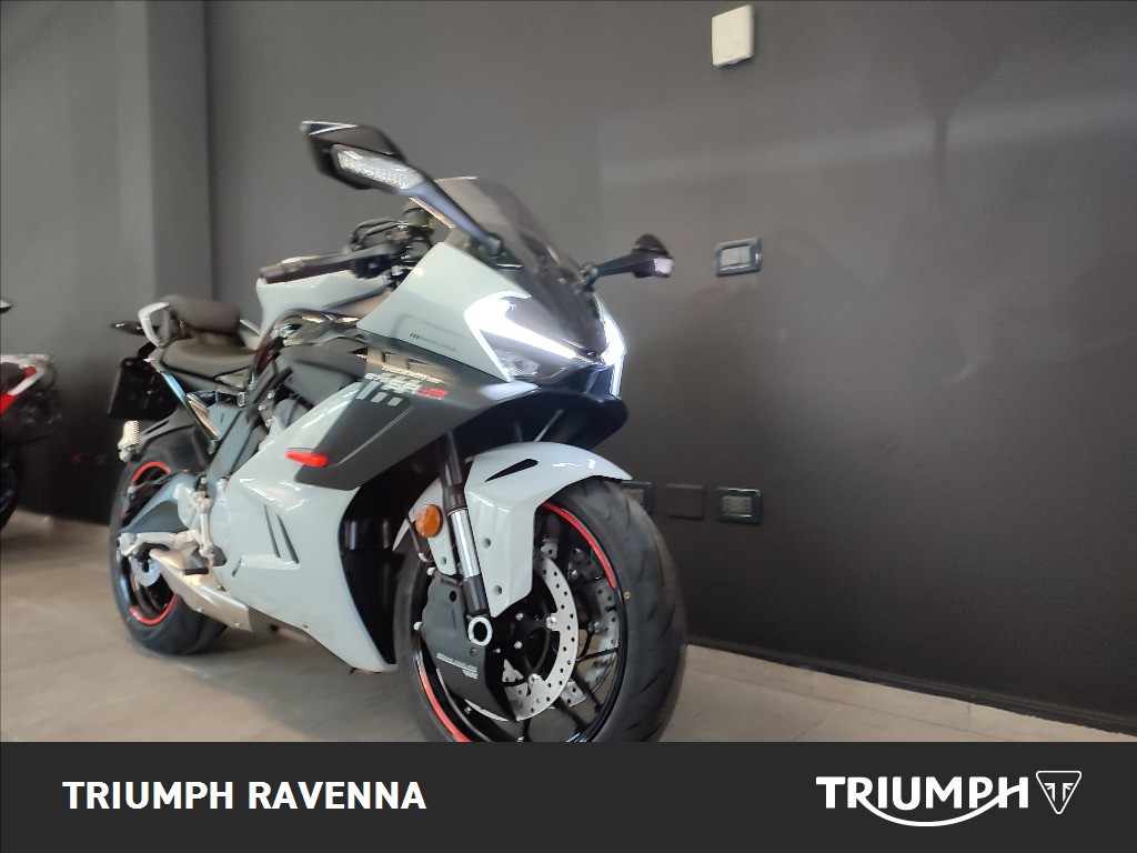 CFMOTO 675 SR R Abs