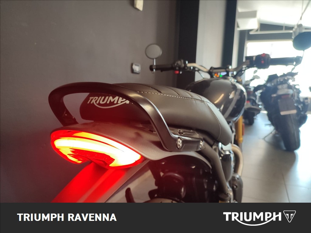 TRIUMPH Speed 400 Abs