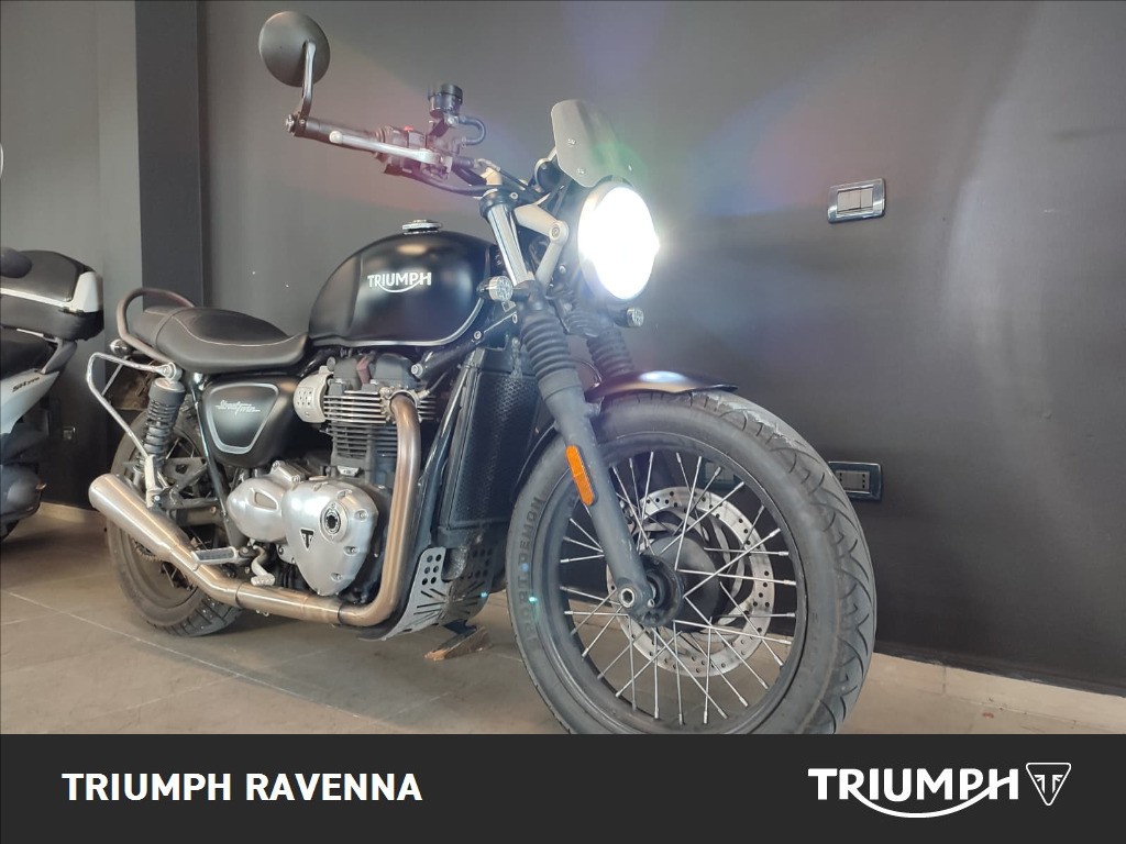 TRIUMPH Street Twin 900 
