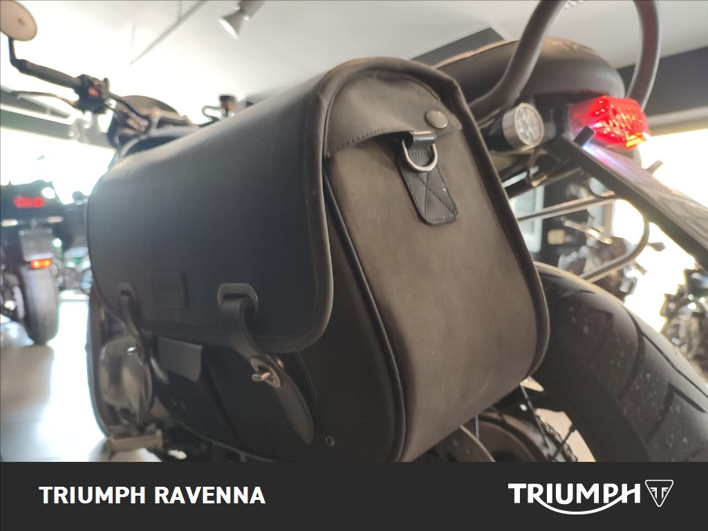 TRIUMPH Street Twin 900 