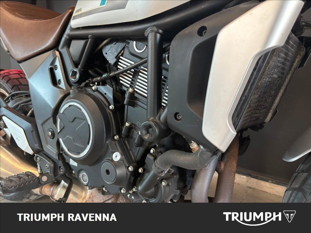 CFMOTO 700 CL X CL-Heritage Abs E5