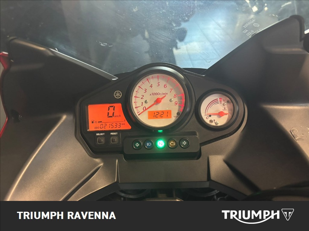 YAMAHA TDM 900 