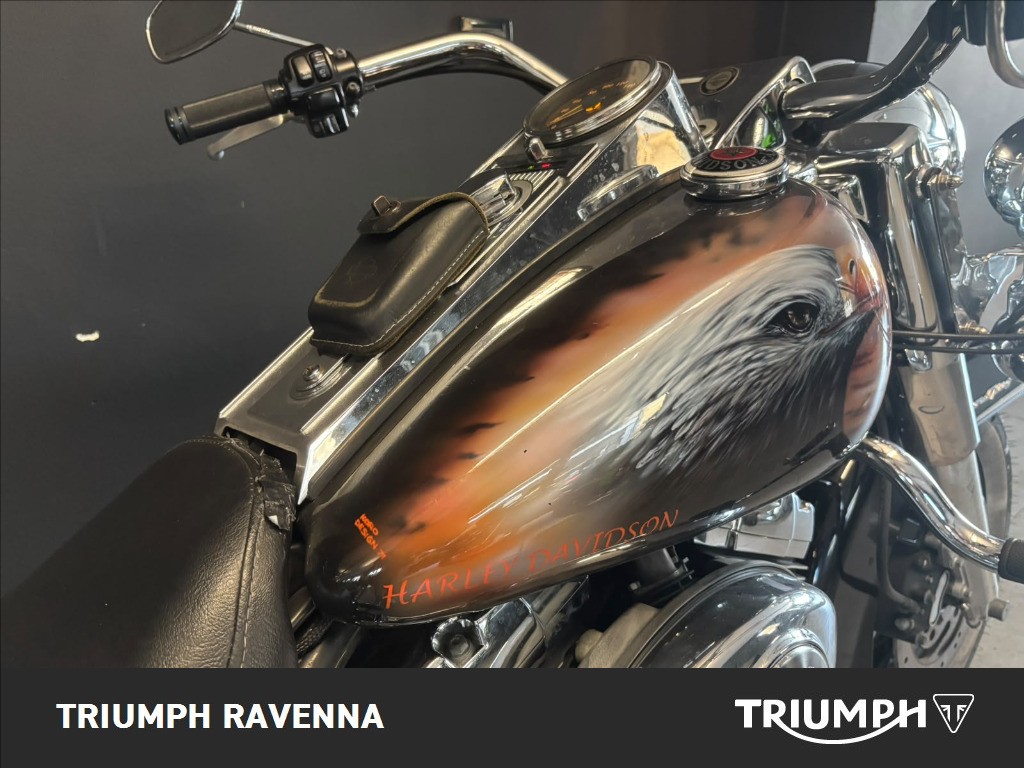 HARLEY-DAVIDSON Road King 1449 FLHRCI 1450 ie Classic